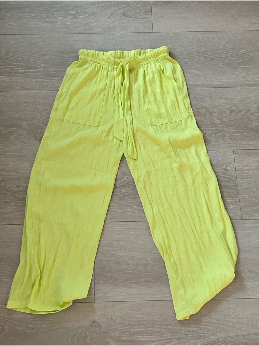 Women’s Lightweight Neon Yellow Soft Tie-Waist Pants